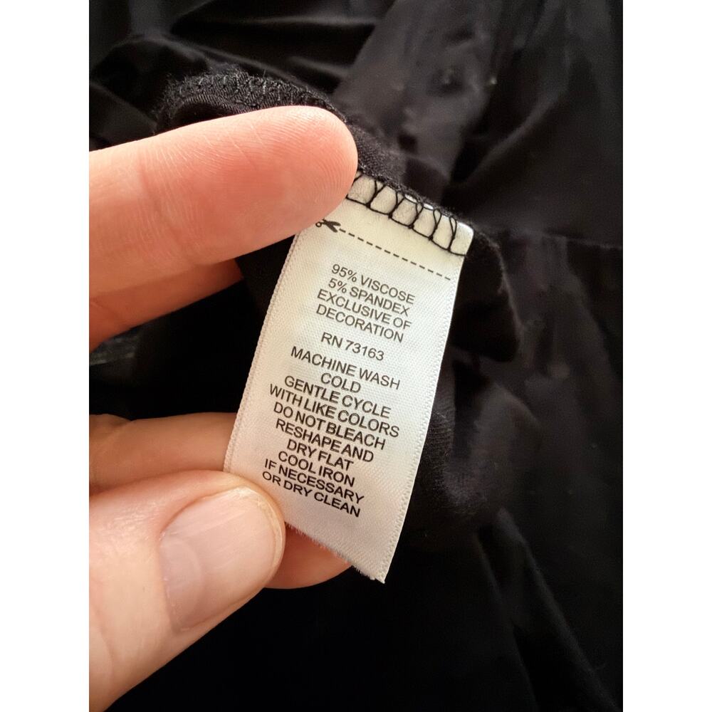 Chic Cupio Black Dress with Elegant White & Cream Embroidery - Women's XL - Picture 7 of 8